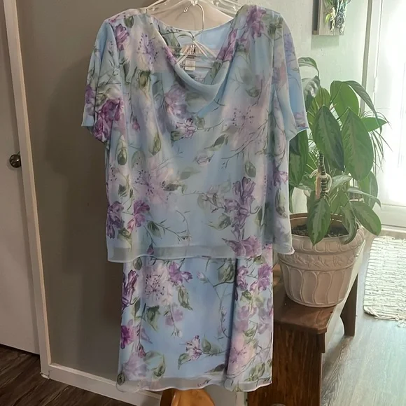 R&M Richards Floral Top and Skirt - Picture 1 of 4